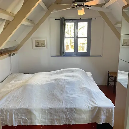 Hébergement de vacances Charming Detached House In Beautiful